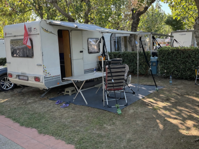 CD7B75BD-C7D8-4BEB-B53E-1039E3A83944