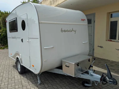 Wohnwagen-Beachy-360-1
