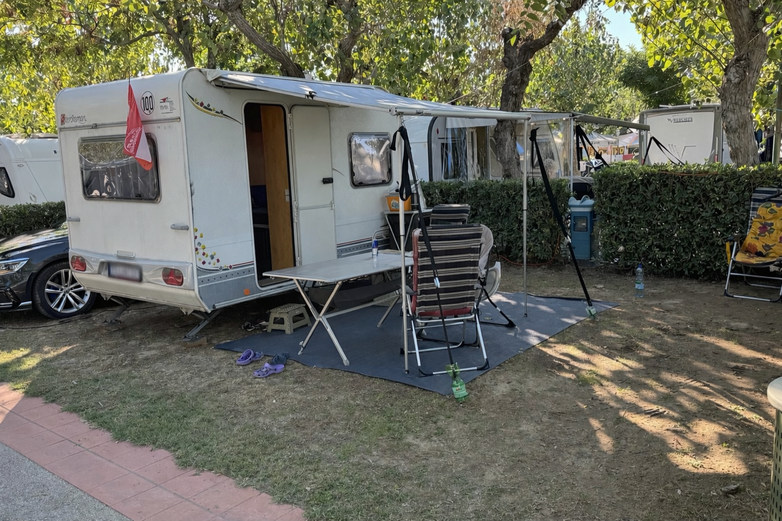 CD7B75BD-C7D8-4BEB-B53E-1039E3A83944